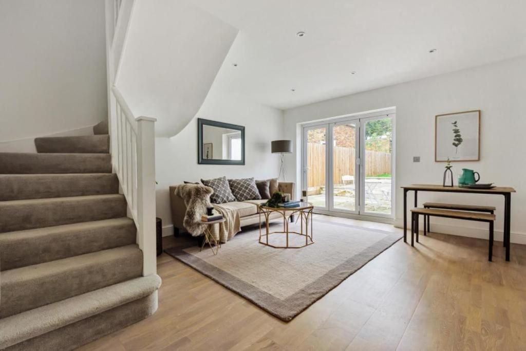 Amazing 3 Bed Interior Designed House With Garden - 114 The Hervey Londra Esterno foto